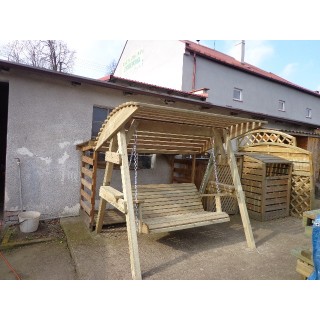 Huśtawka z daszkiem